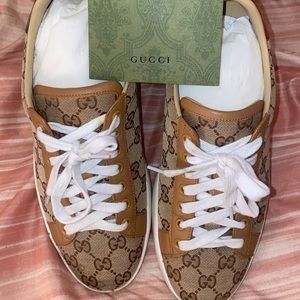 mens Gucci sneakers size 9